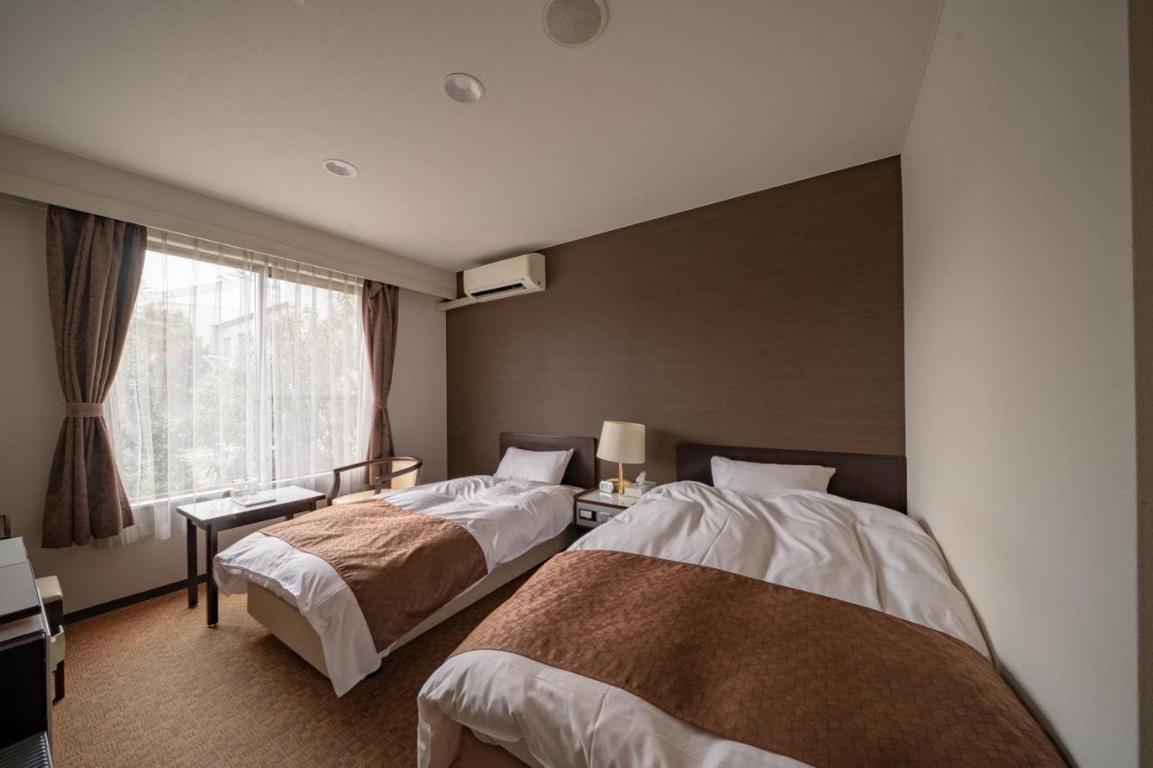 Kitsuregawa Country Club & Bihada Onsen Hotel Kitsuregawa Sakuyama Kültér fotó
